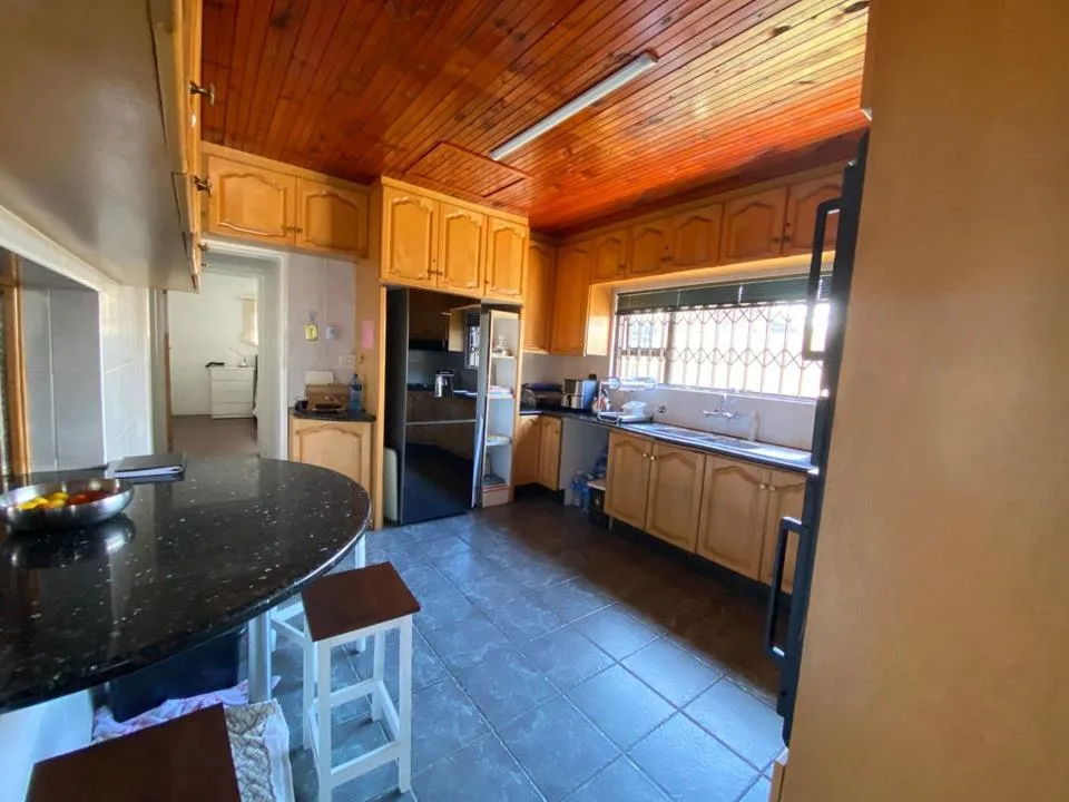 4 Bedroom House to rent in Wynberg
