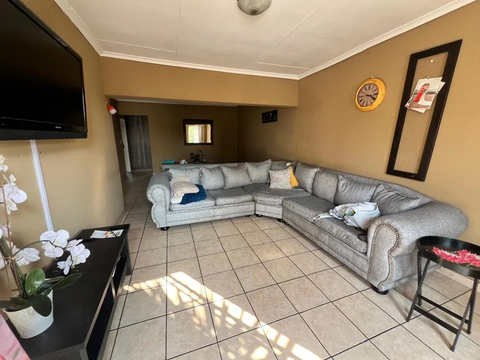 2 Bedroom Townhouse to rent in Brakpan Central