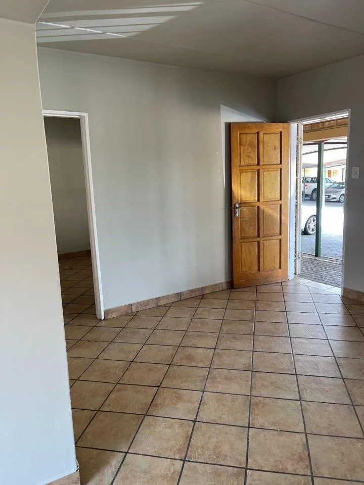2 Bedroom Apartment / flat for sale in Elandsrand