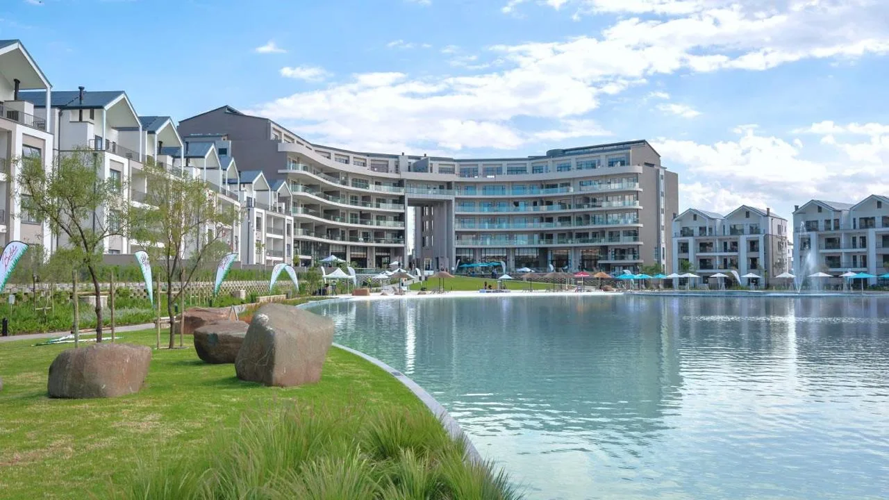 2 Bedroom Apartment / flat to rent in Waterfall