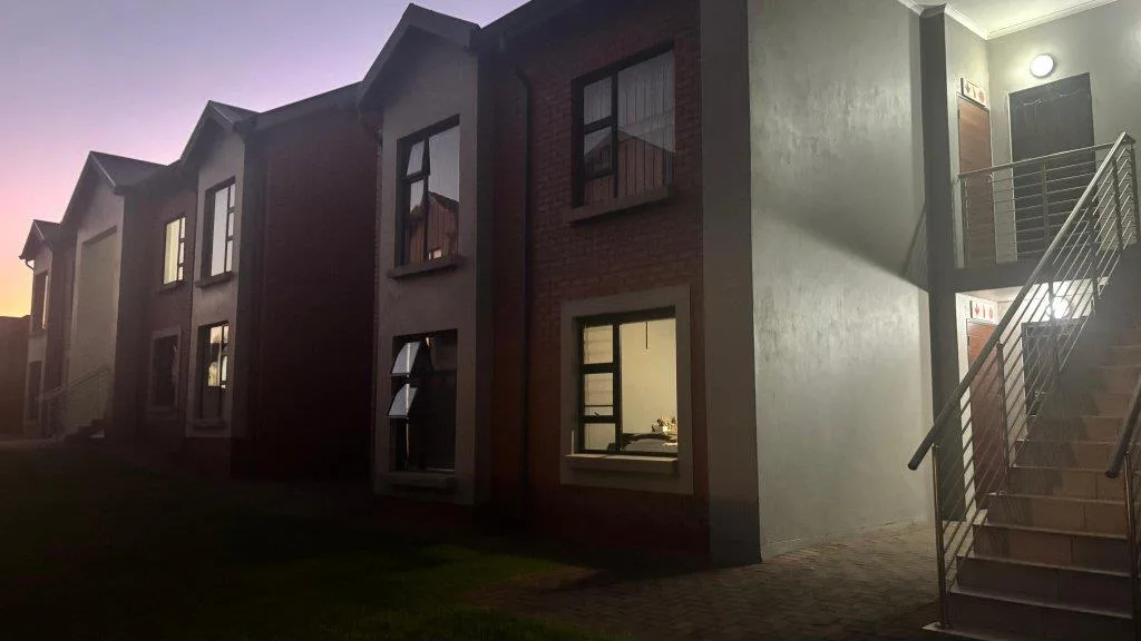 3 Bedroom Apartment / flat to rent in Irene
