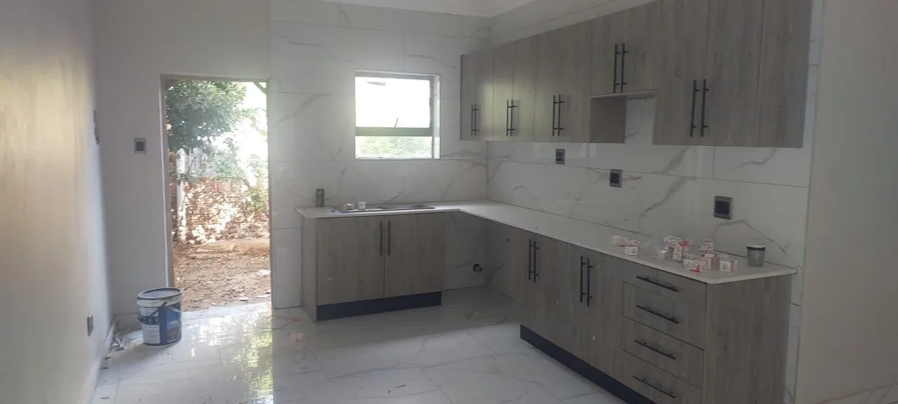 2 Bedroom Townhouse to rent in Die Wilgers