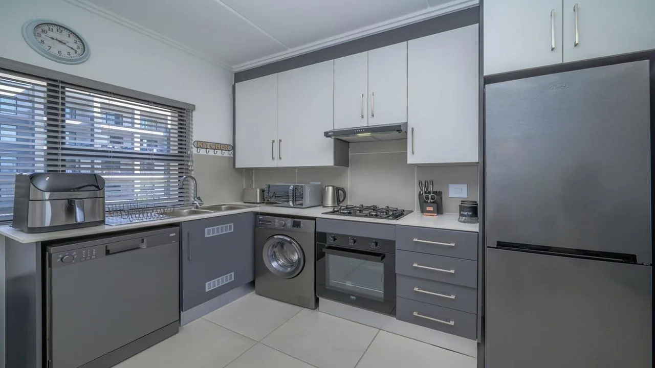2 Bedroom Apartment / flat to rent in Ballito Central