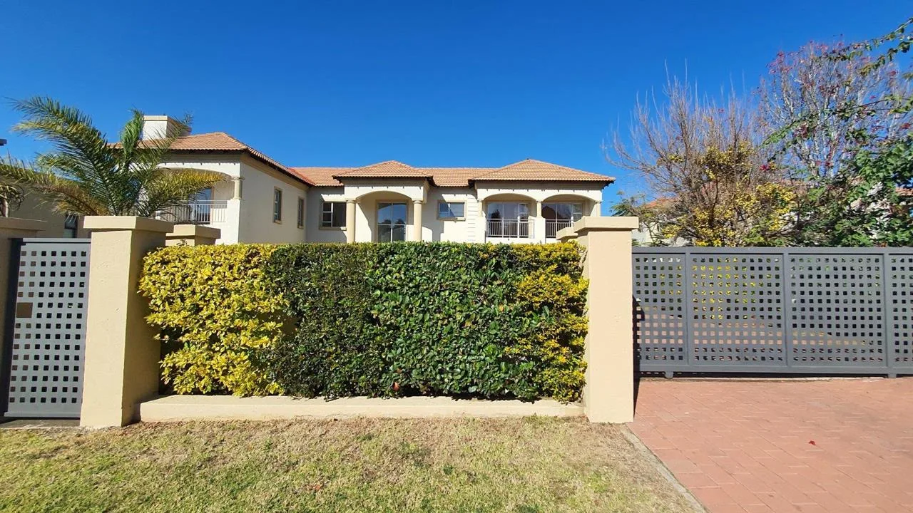 4 Bedroom House to rent in Midstream Estate