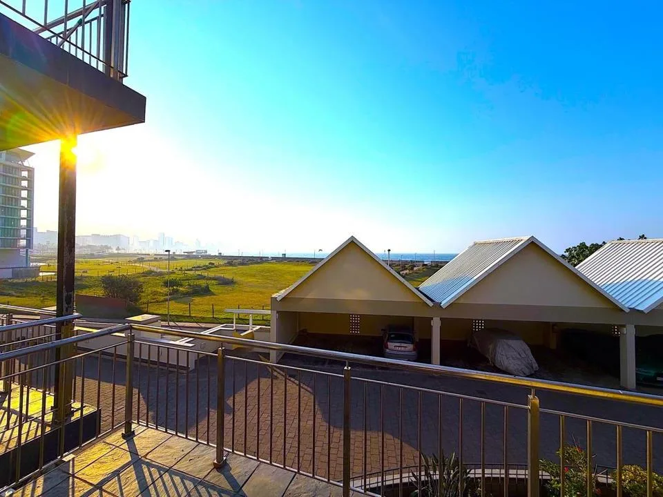 3 Bedroom Apartment / flat to rent in Point Waterfront