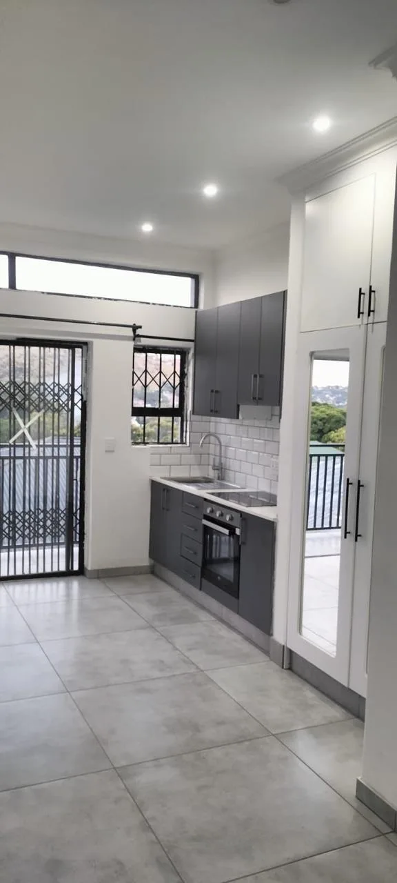 1 Bedroom House to rent in Bezuidenhout Valley
