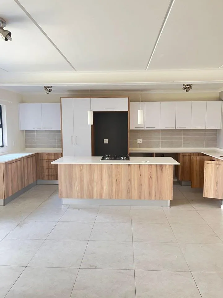 2 Bedroom Apartment / flat to rent in Modderfontein