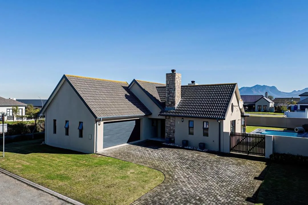 3 Bedroom House for sale in Blue Mountain Village