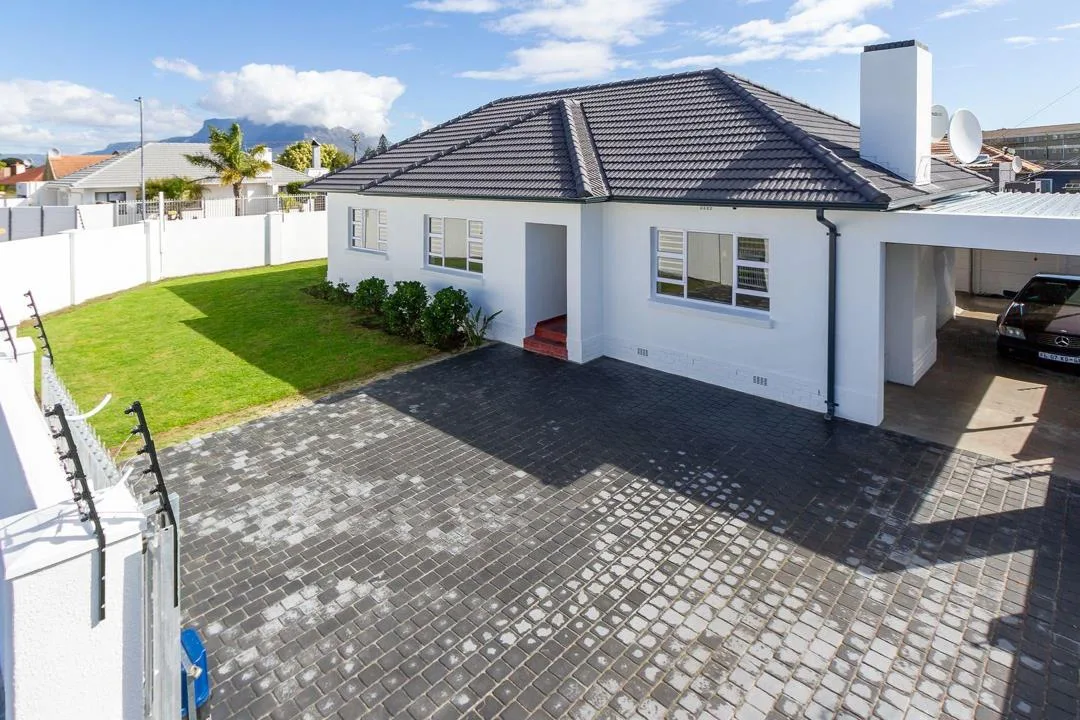 3 Bedroom House for sale in Thornton