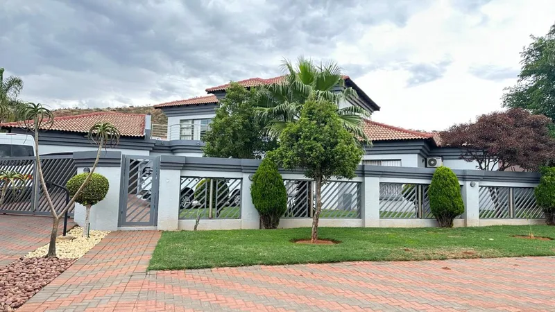 4 Bedroom House to rent in Ninapark