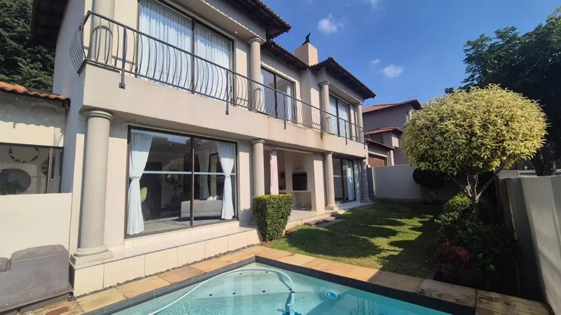 3 Bedroom Townhouse to rent in Sandown