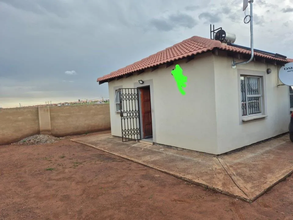 2 Bedroom House to rent in Lufhereng