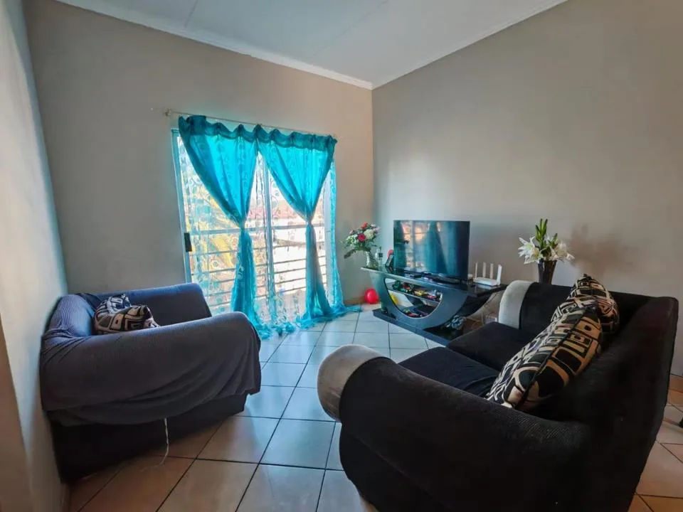 2 Bedroom Apartment / flat to rent in Silverton