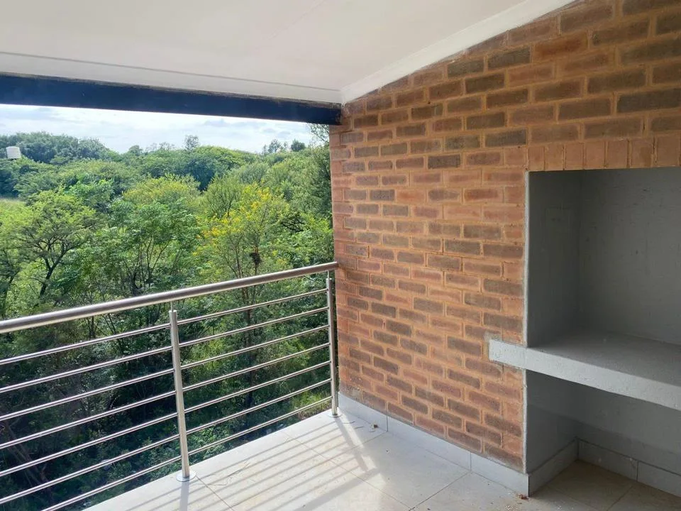 2 Bedroom Apartment / flat to rent in Olympus AH