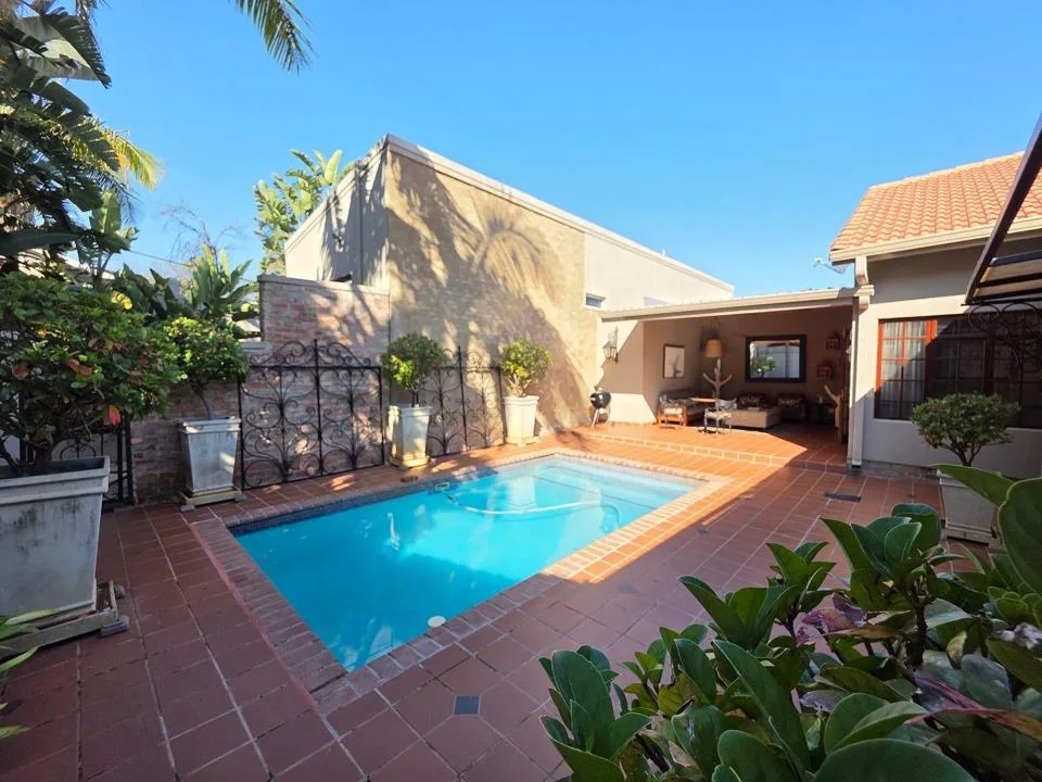 2 Bedroom Apartment / flat to rent in Waterkloof Ridge