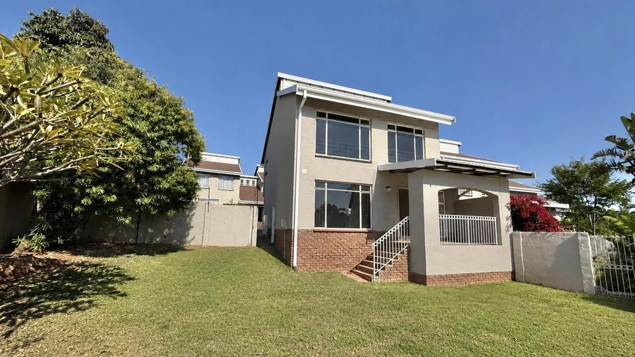 3 Bedroom Townhouse to rent in Sinoville
