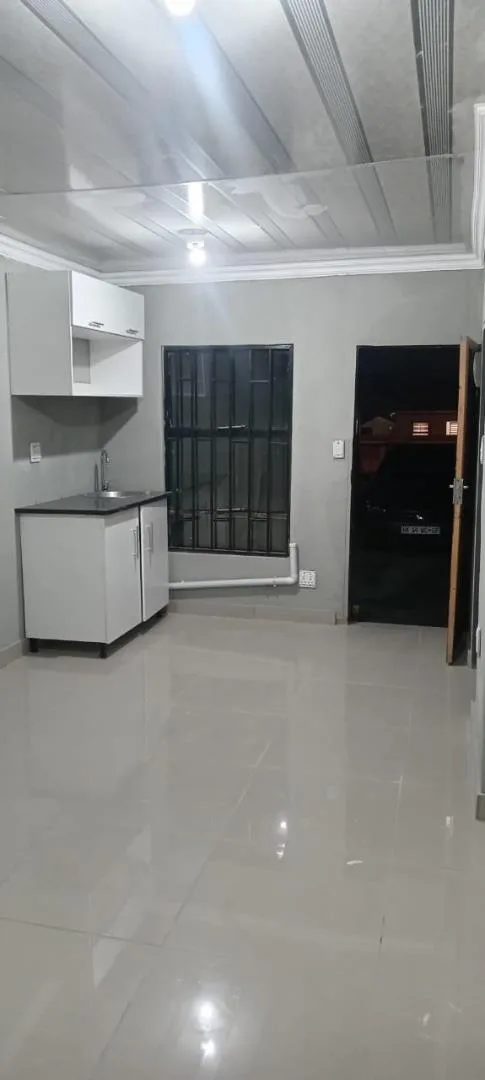 0.5 Bedroom Apartment / flat to rent in Kirkney