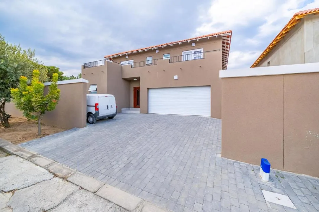 4 Bedroom House to rent in Craigavon
