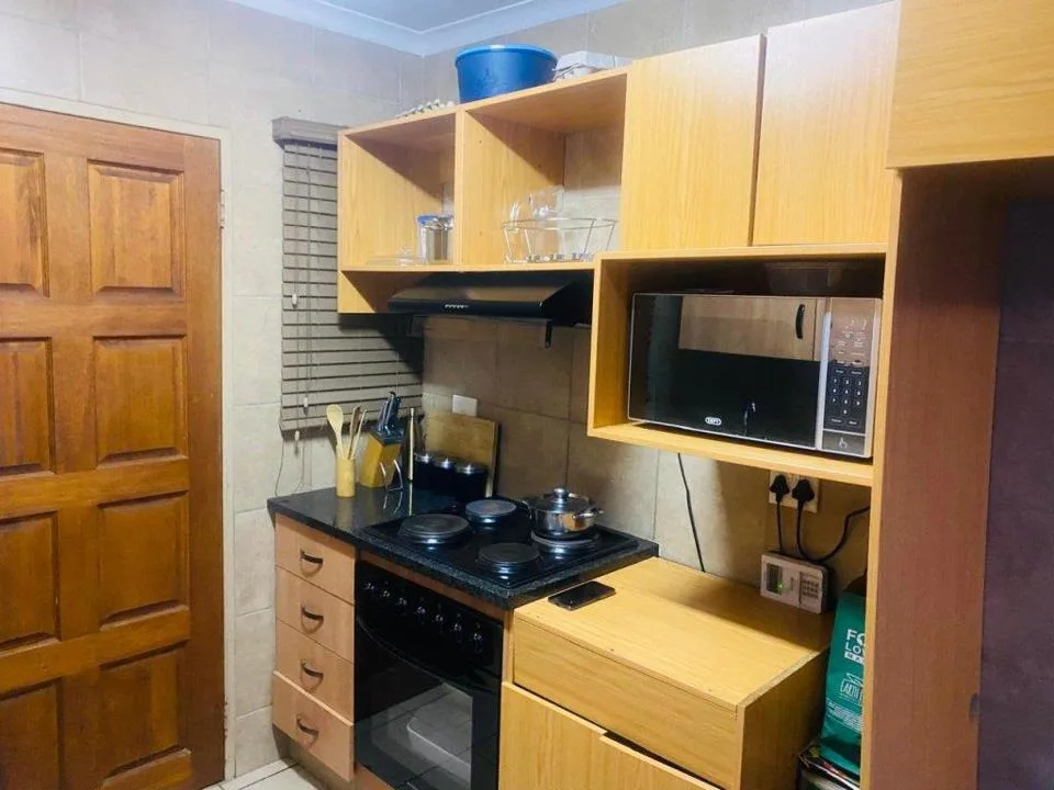 2 Bedroom House to rent in Thatch Hill Estate