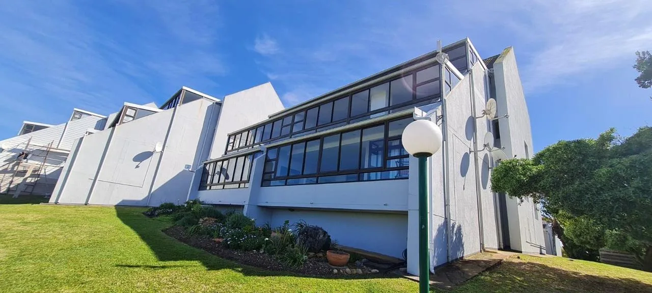 3 Bedroom Apartment / flat for sale in Stilbaai Wes