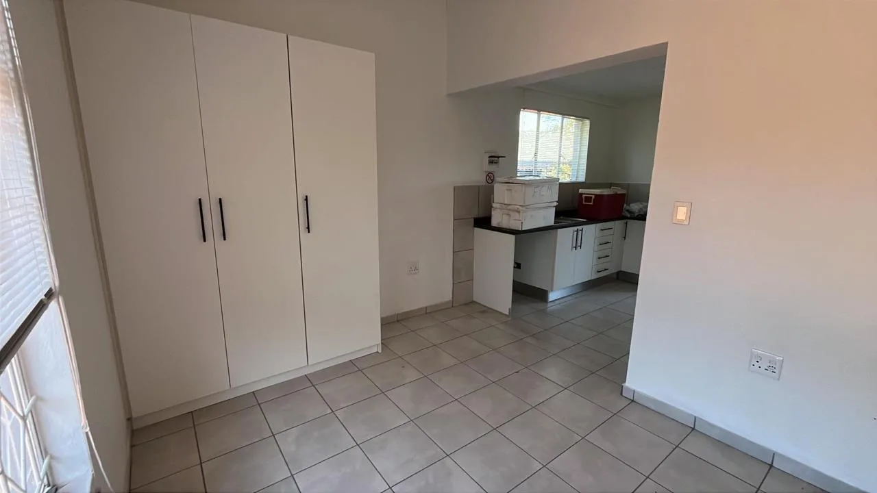 1 Bedroom Apartment / flat to rent in Florida Park