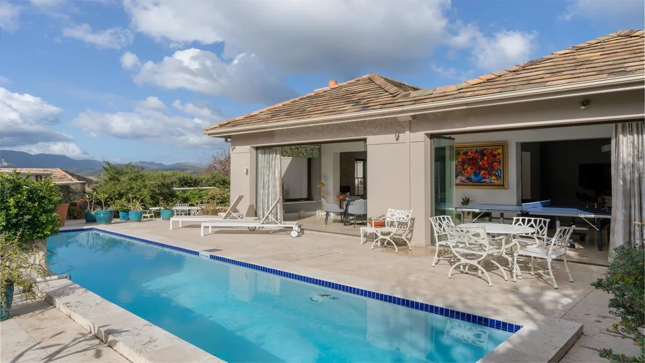 3 Bedroom House for sale in La Concorde