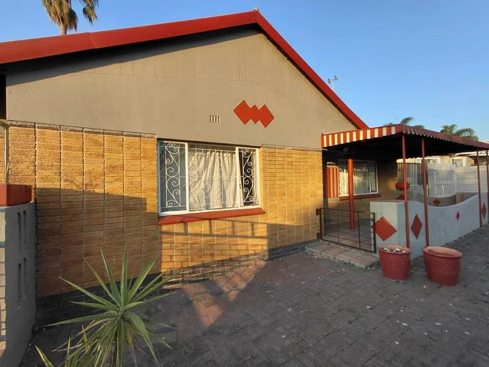 3 Bedroom House to rent in Edenvale Central