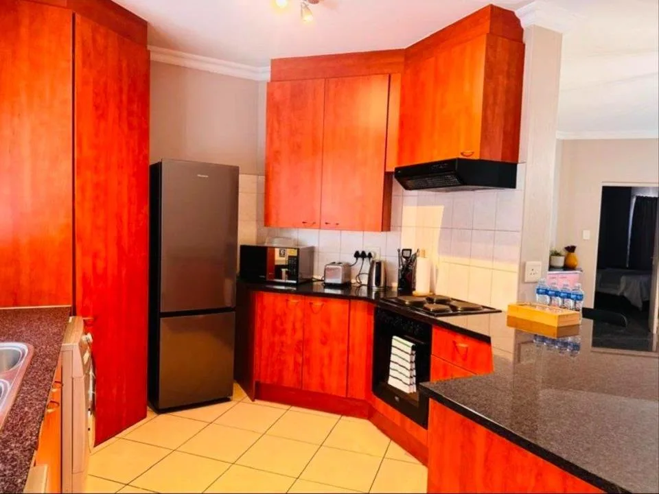 2 Bedroom Apartment / flat to rent in Bryanston