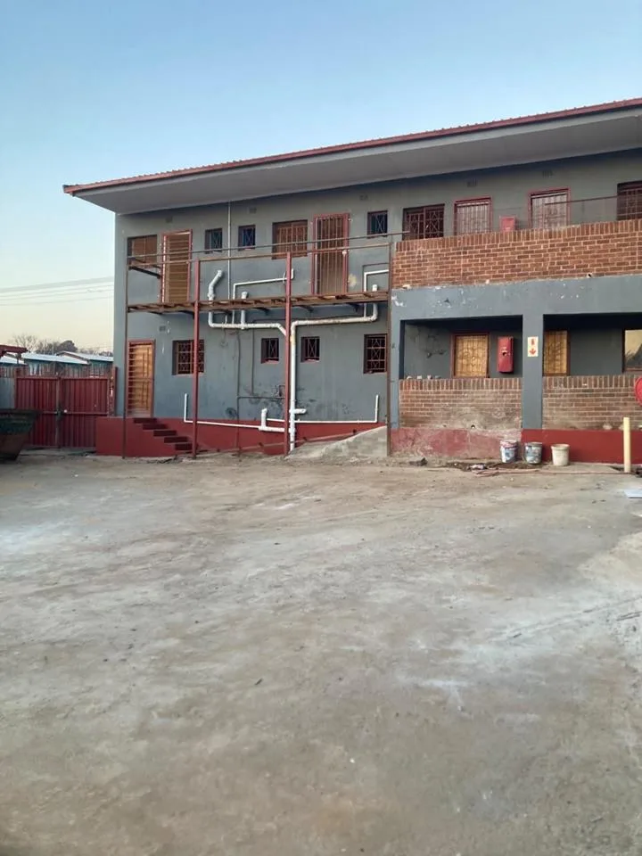 2 Bedroom Apartment / flat to rent in Turffontein