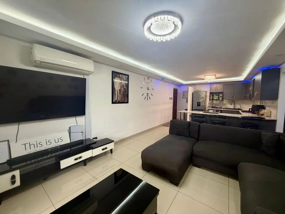 2 Bedroom Apartment / flat to rent in Meer En See