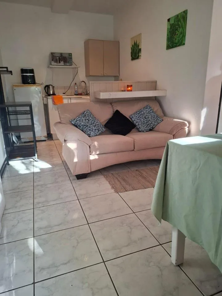 1 Bedroom Apartment / flat to rent in Llandudno