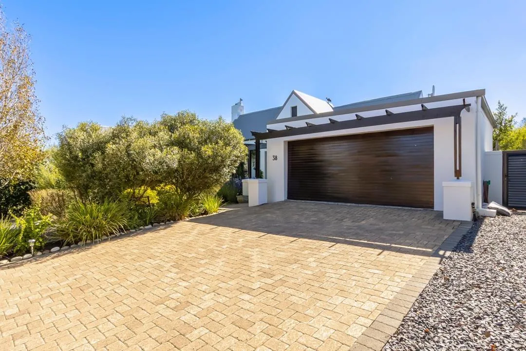 3 Bedroom House for sale in De Wijnlanden Residential Estate