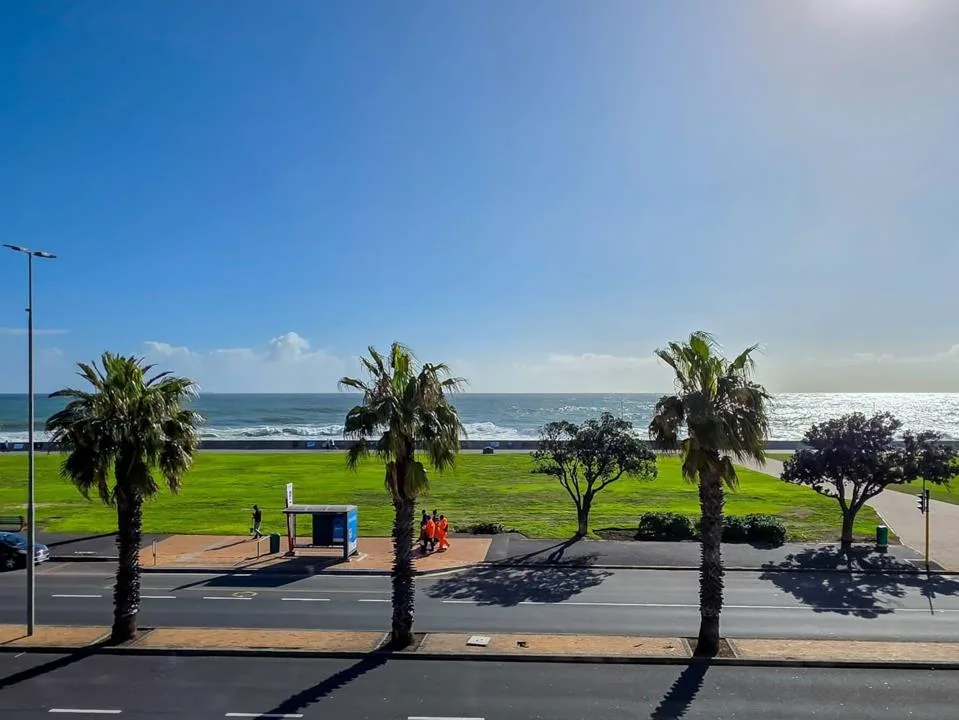 2 Bedroom Apartment / flat for sale in Sea Point