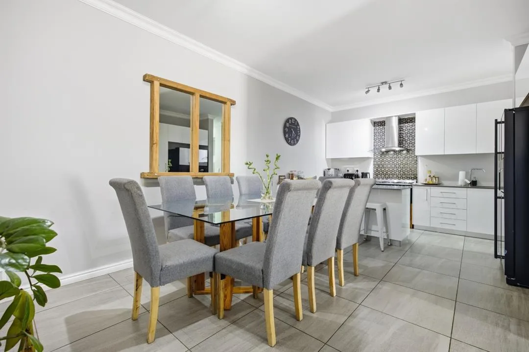 3 Bedroom House for sale in Groenvlei