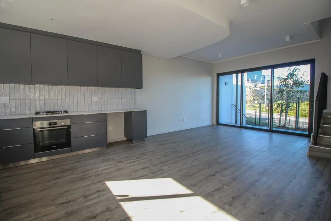 3 Bedroom House for sale in Dennegeur