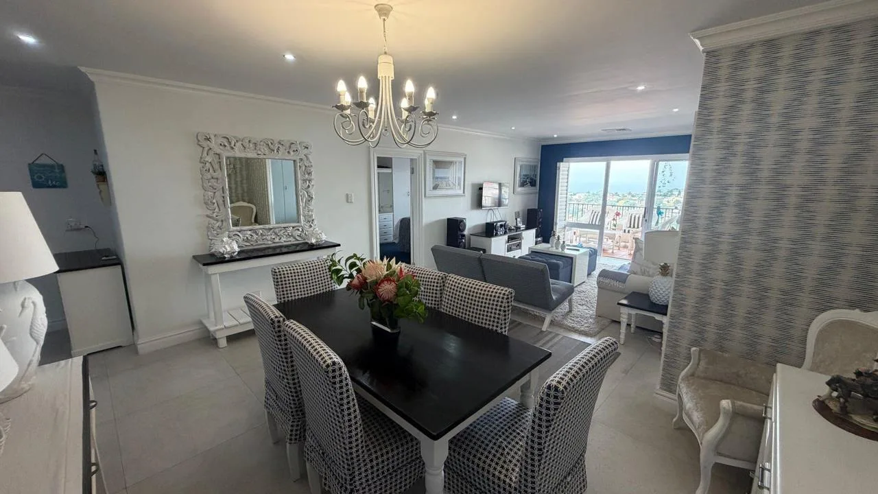 3 Bedroom Apartment / flat to rent in La Lucia Ridge
