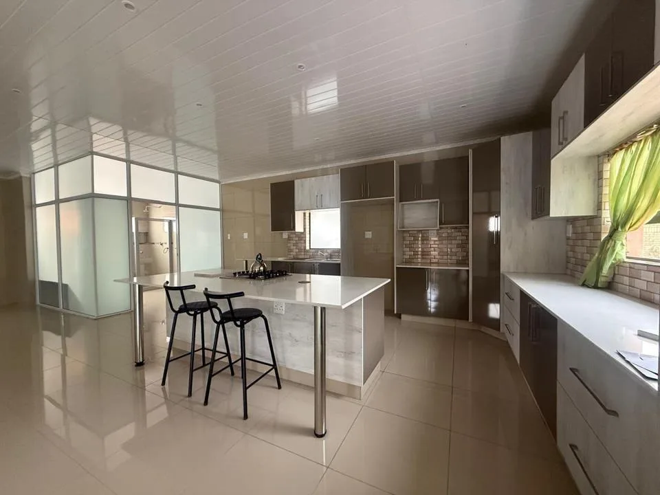 2 Bedroom House to rent in Parkdene