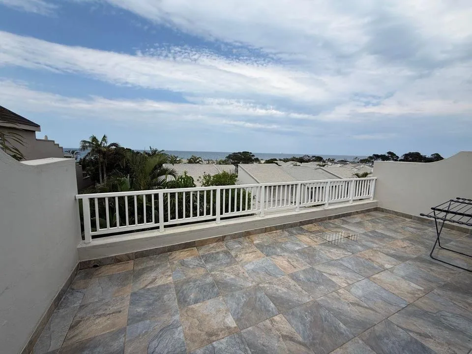 4 Bedroom Townhouse to rent in Umhlanga Central