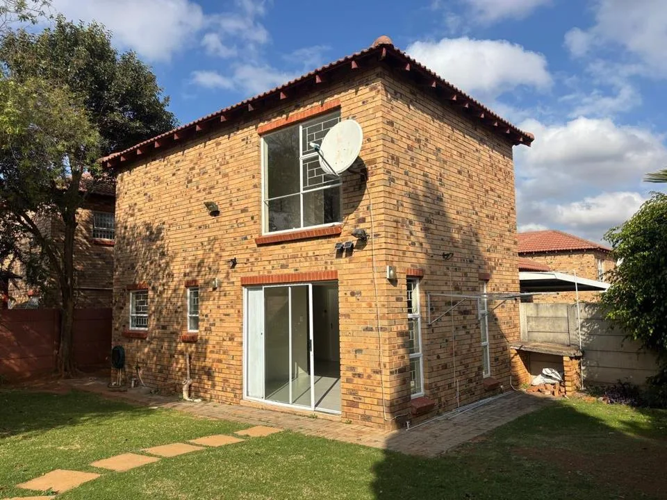 3 Bedroom Townhouse to rent in Wilgeheuwel
