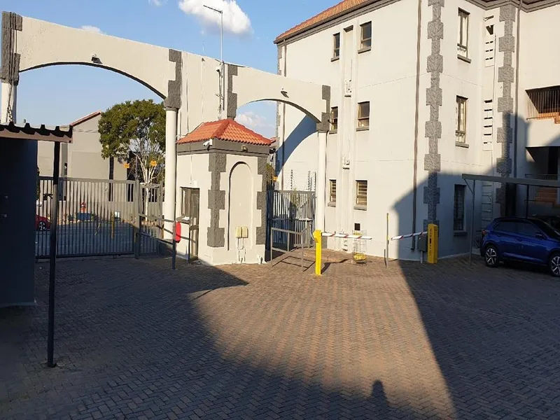 2 Bedroom Apartment / flat to rent in Northgate