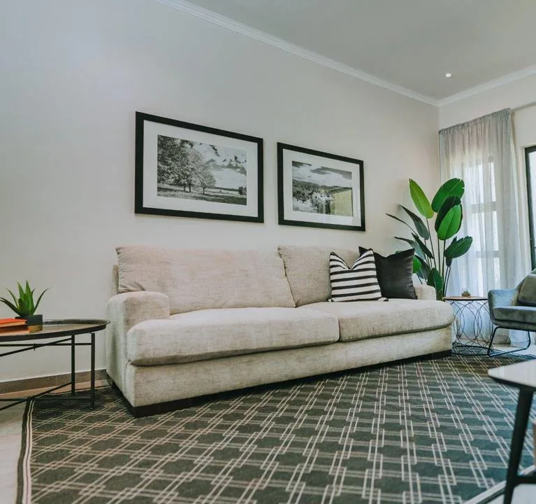 2 Bedroom Apartment / flat to rent in Raslouw