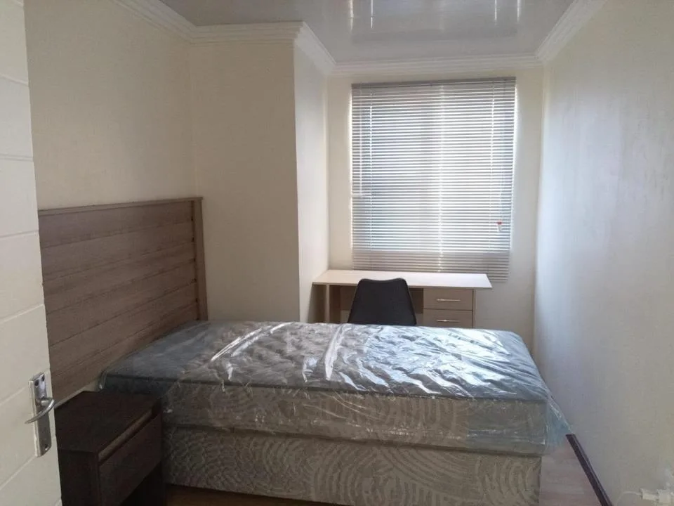 5 Bedroom House to rent in Brixton