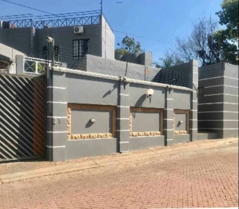 4 Bedroom House to rent in Sandton Central