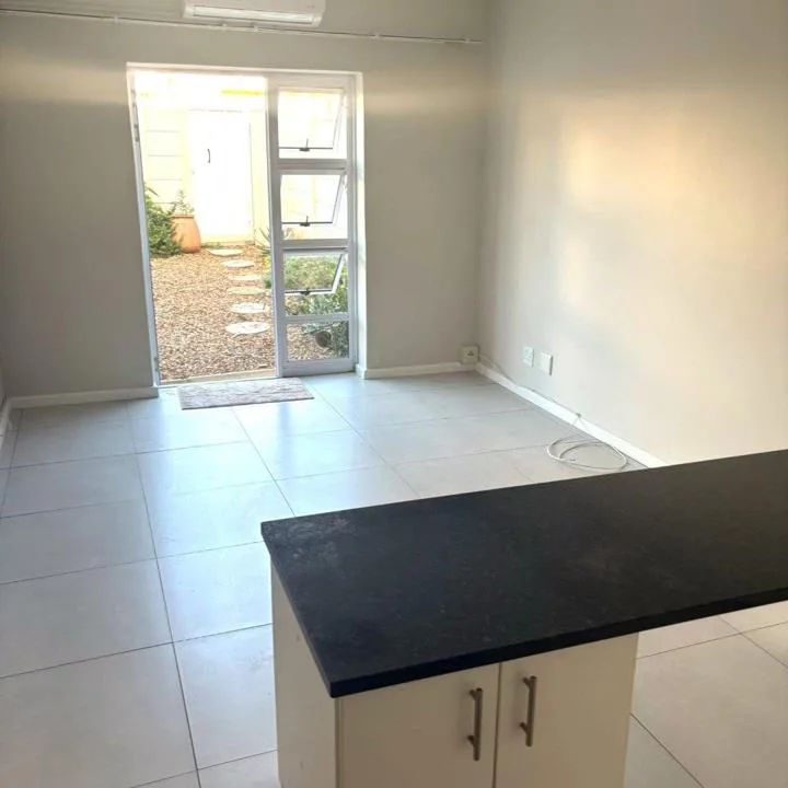 1 Bedroom House to rent in Langerug