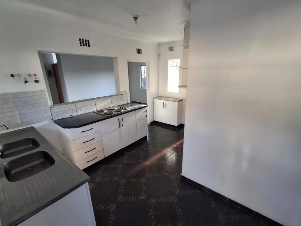 3 Bedroom House to rent in Brackenham