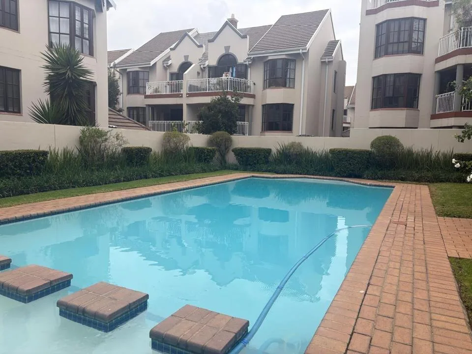 2 Bedroom Apartment / flat to rent in Rivonia