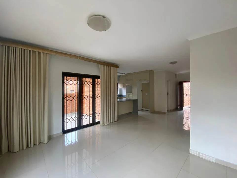 3 Bedroom Townhouse to rent in Willow Park Manor