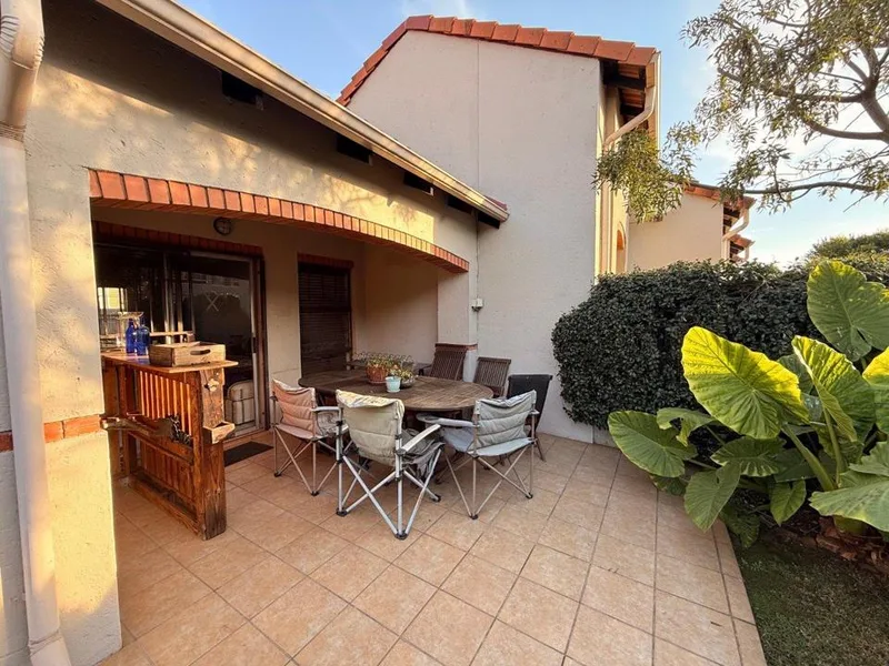 2 Bedroom Townhouse to rent in Eco Park Estate