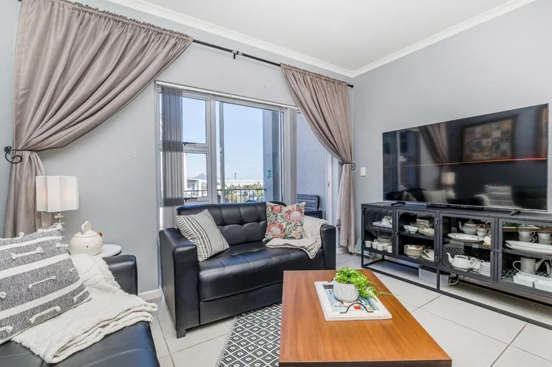 2 Bedroom Apartment / flat for sale in Burgundy Estate