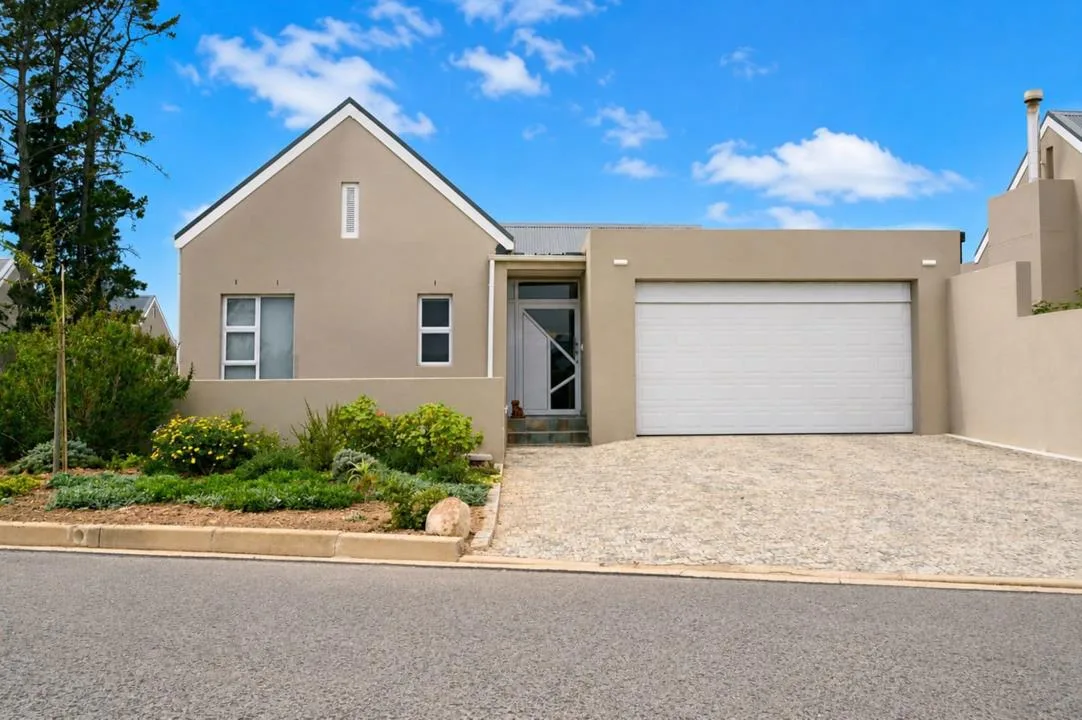 3 Bedroom House for sale in Somerset Lakes